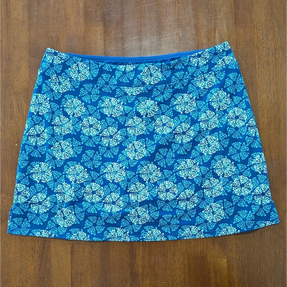 Tranquility Women's Skort Size Large Blue Geometric Floral Tennis Golf Tennis